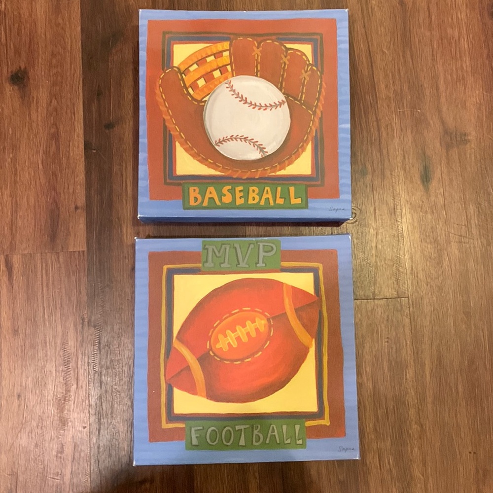 Sports wall hangings 9x9